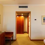 Excelsior 4* Ματζέντα