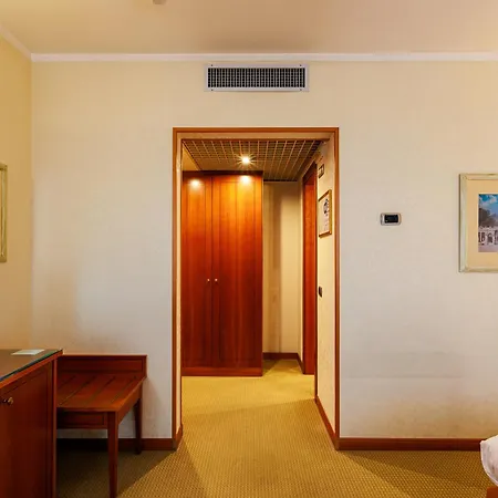 Excelsior 4* ماجنتي