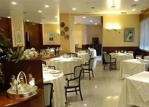 Excelsior Hotel 4*