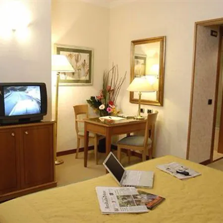 Hotel Excelsior