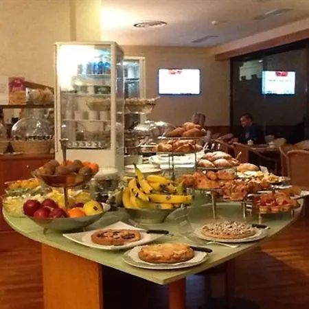 Excelsior Hotel 4*