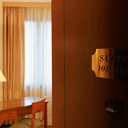 Hotel Excelsior Magenta