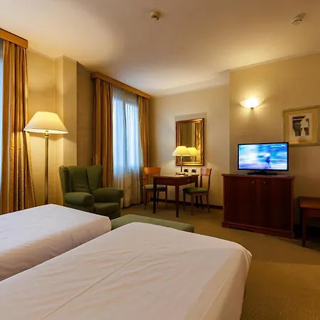 فندق Excelsior 4*